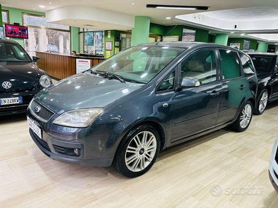 Usata Ford Focus Ghia 136 CV (100 kW) 2006 Grigio Station wagon