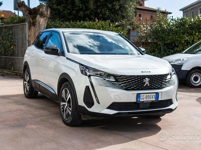 Usata Peugeot 3008 Allure 130 CV (95 kW) 2022 Bianco SUV