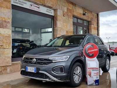 Occasion VW T-Roc Life 150 PK (110 kW) 2025 Grijs SUV