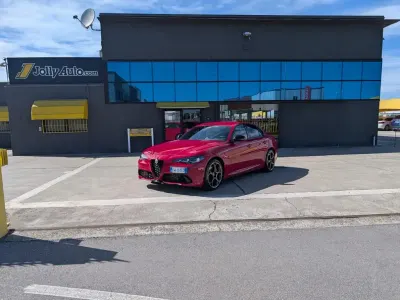 Usata Alfa Romeo Giulia Veloce 160 CV (117 kW) 2024 Rosso / pastello Berlina