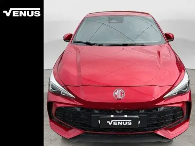 Usata MG MG3 Luxury 194 CV (142 kW) 2025 Rosso Utilitaria