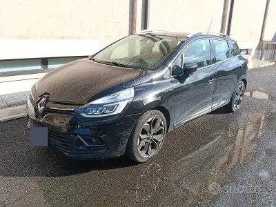 Usata Renault Clio GrandTour 90 CV (66 kW) 2018 Nero Station wagon
