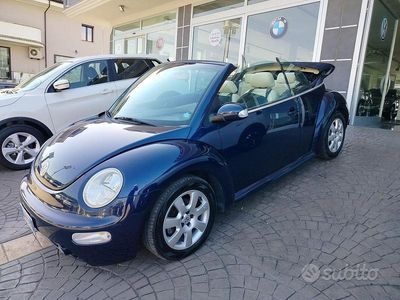 Begagnad VW New Beetle 102 HK (75 kW) 2003 Blå Halvkombi