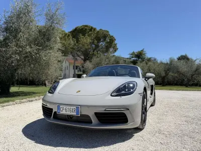 Usata Porsche 718 300 CV (220 kW) 2023 Cabrio