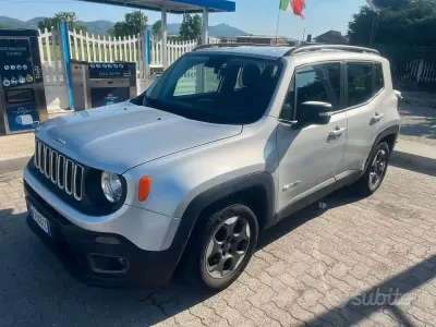 Usata Jeep Renegade Limited 120 CV (88 kW) 2015 Grigio SUV