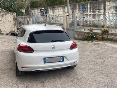 Käytetty VW Scirocco 122 HP (89 kW) 2009 Valkoinen Coupe - kaksiovinen