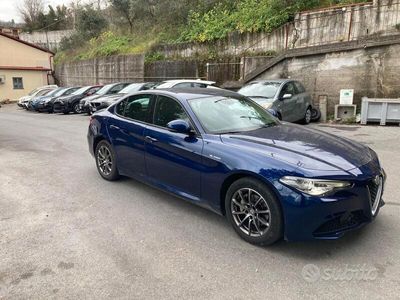 usata Alfa Romeo Giulia 2.2 Turbodiesel 136 CV AT8 Super