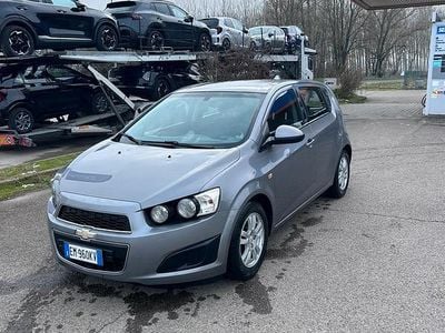 Usata Chevrolet Aveo 86 CV (63 kW) 2012 Grigio Berlina