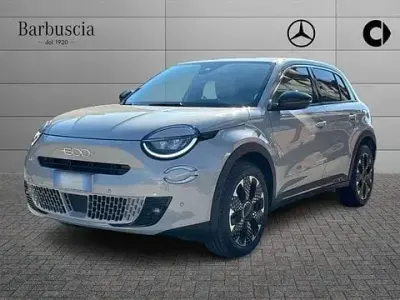 Usata Fiat 600 La Prima 101 CV (74 kW) 2025 Beige SUV