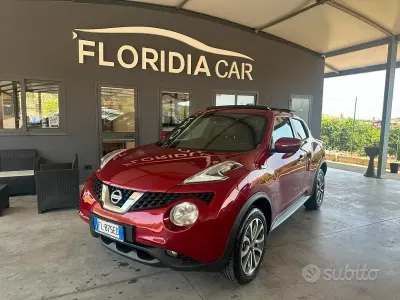Usata Nissan Juke Tekna 110 CV (80 kW) 2016 Rosso SUV