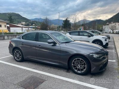 usata Alfa Romeo Giulia 2.2 150cv m6