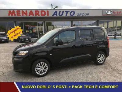 Nuova Fiat Doblò 102 CV (75 kW) 2025 Nero Monovolume