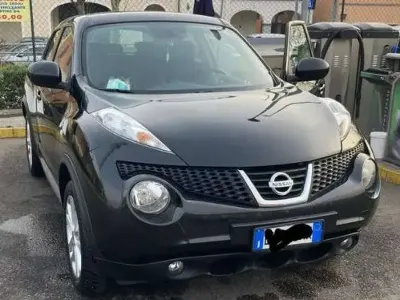 Gebraucht Nissan Juke Acenta 117 PS (86 kW) 2014 Schwarz SUV