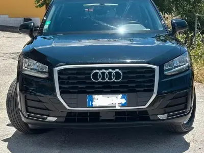 Usata Audi Q2 116 CV (85 kW) 2019 Nero SUV