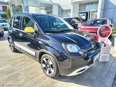 Usata Fiat Panda Cross Cross 69 CV (50 kW) 2025 Nero Utilitaria