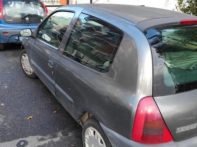 Renault Clio II