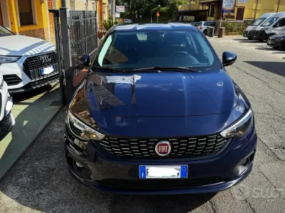 Usata Fiat Tipo Business 120 CV (88 kW) 2018 Blu Berlina