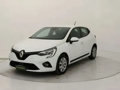Usata Renault Clio Business 86 CV (63 kW) 2021 Bianco Utilitaria