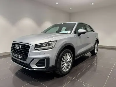 Usata Audi Q2 Design 150 CV (110 kW) 2018 Grigio argento SUV