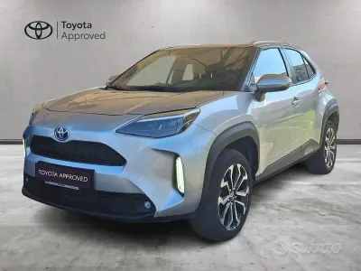 Usata Toyota Yaris Cross Trend 116 CV (85 kW) 2022 Silver met  1e7 SUV