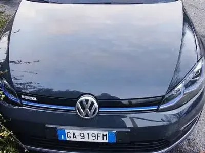 Usata VW e-Golf 100 kW (136 CV) 2020 Utilitaria