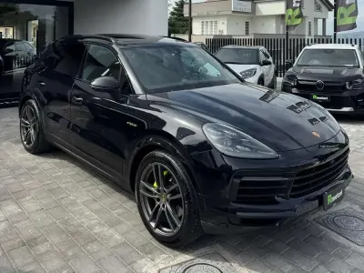 Usata Porsche Cayenne Coupe 340 CV (250 kW) 2021 Nero Coupé