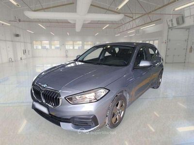 Usata BMW 118 Advantage 136 CV (100 kW) 2024 Grigio Utilitaria