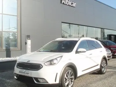 Usata Kia Niro Style 105 CV (77 kW) 2017 Bianco SUV