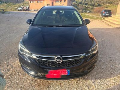Usata Opel Astra 110 CV (80 kW) 2019 Blu Station wagon