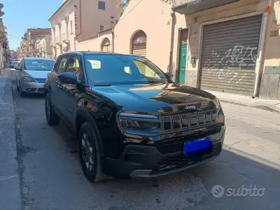 Usata Jeep Avenger 101 CV (74 kW) 2026 Nero SUV
