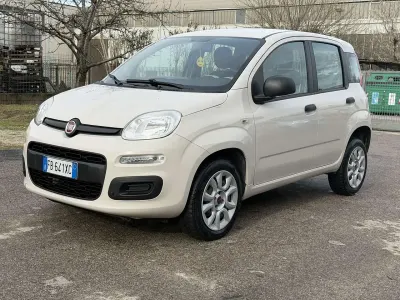 Usata Fiat Panda Lounge 80 CV (58 kW) 2016 Other Utilitaria