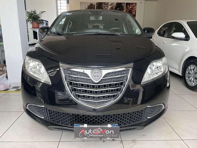 Usata Lancia Ypsilon Silver 69 CV (50 kW) 2013 Nero met Utilitaria