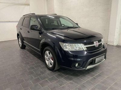 Usata Fiat Freemont 140 CV (102 kW) 2011 Blu SUV