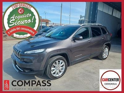 Usata Jeep Cherokee Limited 140 CV (102 kW) 2014 Grigio SUV