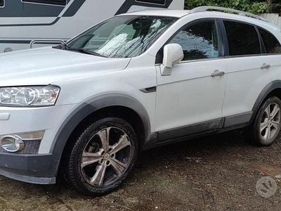 Usata Chevrolet Captiva 163 CV (119 kW) 2011 Bianco SUV