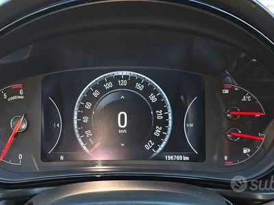 Occasion Opel Insignia 131 ch (96 kW) 2014 Noir Break