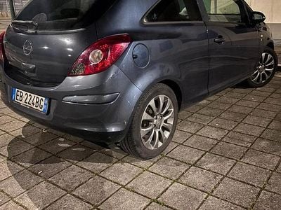 Usata Opel Corsa 2010 Utilitaria