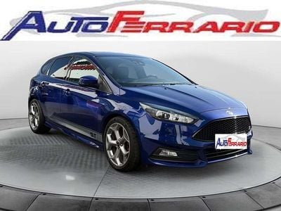 Usata Ford Focus Sport 250 CV (183 kW) 2018 Blu/azzurro Berlina