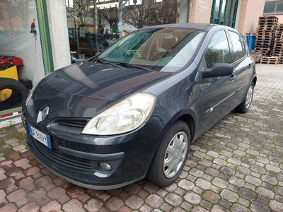 usata Renault Clio 1.2 16V 5 porte Confort