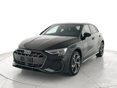 Nuova Audi A3 S-Line 150 CV (110 kW) 2026 Nero mythos metal. Berlina