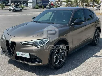 Usata Alfa Romeo Stelvio Business 190 CV (139 kW) 2018 Grigio SUV