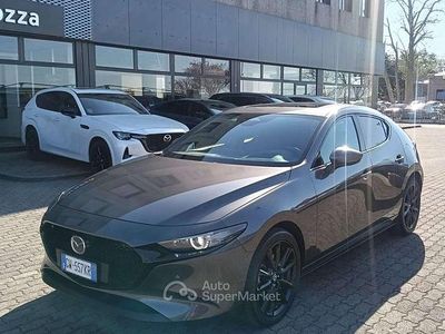 Usata Mazda 3 Comfort 186 CV (136 kW) 2024 Machine gray Berlina