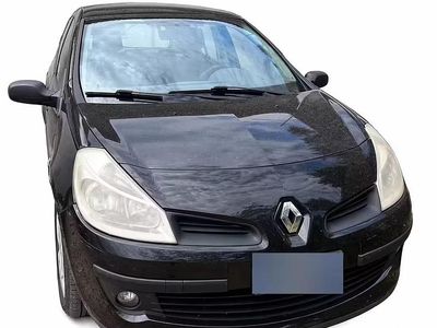 Usata Renault Clio II 86 CV (63 kW) 2006 Nero Berlina