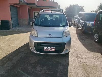 Usata Fiat Qubo Trekking 75 CV (55 kW) 2012 Argento Monovolume