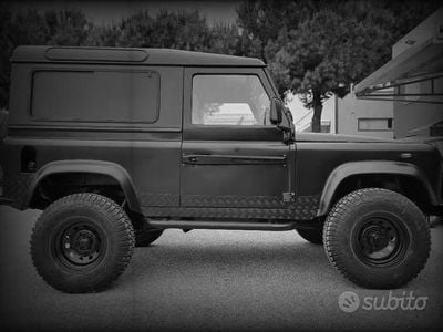 Usado Land Rover Defender 122 CV (89 kW) 2002 Negro SUV