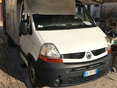 Usata Renault Master 120 CV (88 kW) 2007 Bianco Furgone