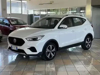 Usata MG ZS Comfort 106 CV (77 kW) 2024 Bianco SUV