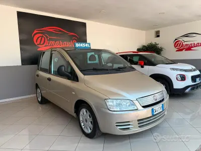 Usata Fiat Multipla 120 CV (88 kW) 2009 Marrone Monovolume