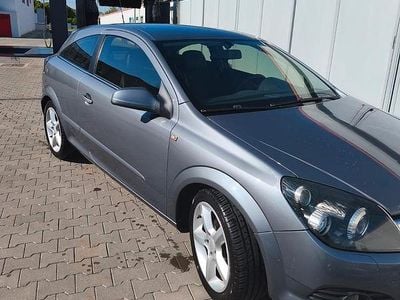 Usata Opel Astra 2005 Grigio Coupé
