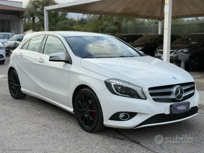 Usata Mercedes A180 109 CV (80 kW) 2014 Bianco Berlina